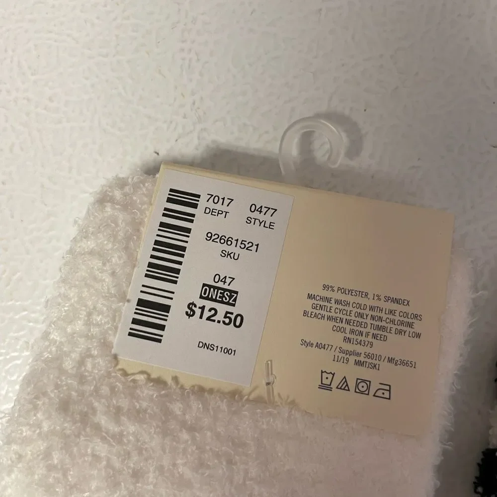 N/A fuzzy socks